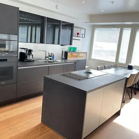 Διαμέρισμα Cozy & Modern Central-apartment *