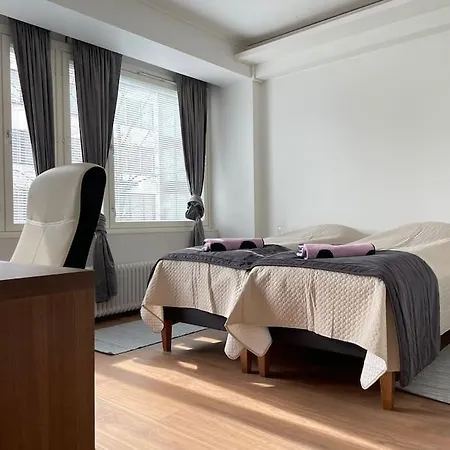 Huoneisto Cozy & Modern Central-apartment *